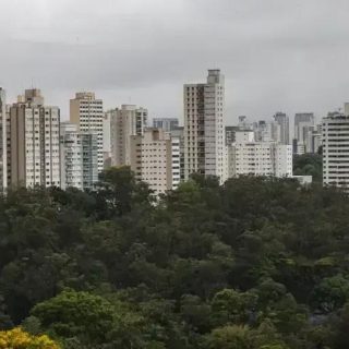 STF suspende liminar que interrompia emissão de alvarás em São Paulo