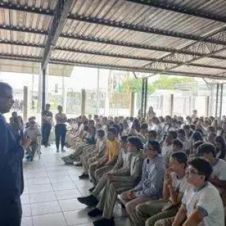 Tribunal do Acre promove conscientização sobre bullying e cyberbullying nas escolas