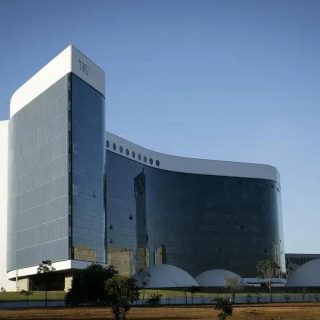 TSE decide que regra da paridade de gênero não retroage para juristas
