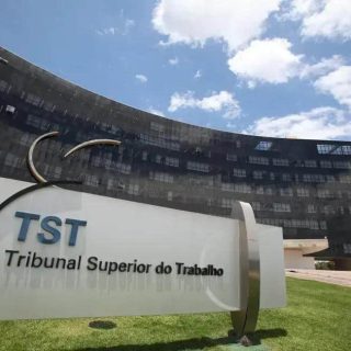 TST indica lista com apenas mulheres para a vaga de ministra