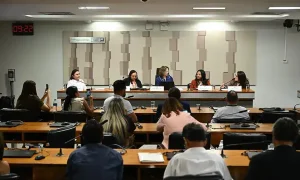 Violência e falta de estrutura ameaçam saúde indígena e profissionais